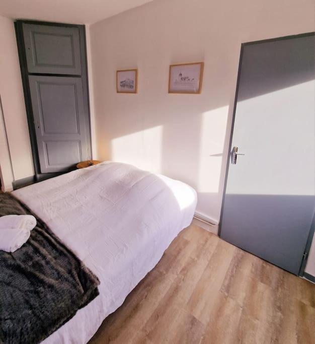 "Le Bisontin", Studio Cosy Au Calme, Proche De La Gare Besanzón Exterior foto